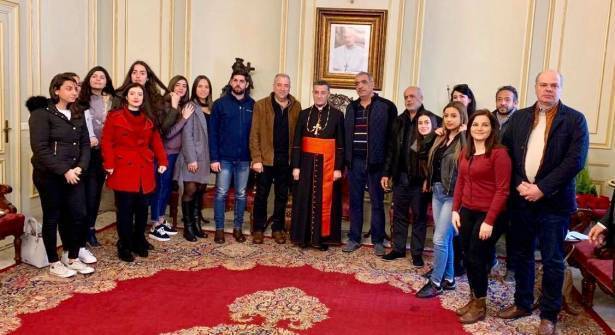 خبر عاجل وهام جداً: صادر عن البطريرك الماروني مار بشارة الراعي
في تصريح خاص لموقع كارلوس شارل الالكتروني الصادر عن جريدة الديار
البطريرك الراعي بطريرك انطاكيا وسائر المشرق يتكلم من بكركي عن موضوع الحكومة:
من الآن وحتى يوم الاحد إذا لم تتألف الحكومة سيكون لي موقف تصعيدي لرفض بقاء لبنان دون حكومة