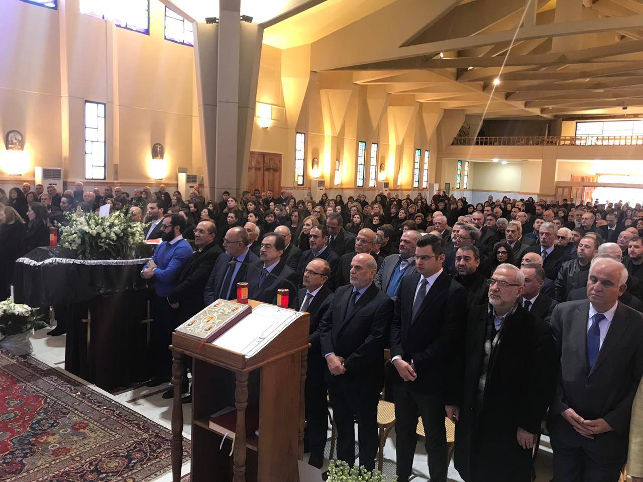 تشييع جبران عريجي في زغرتا والعظة ركزت على القيم الخلقية والمثل العليا