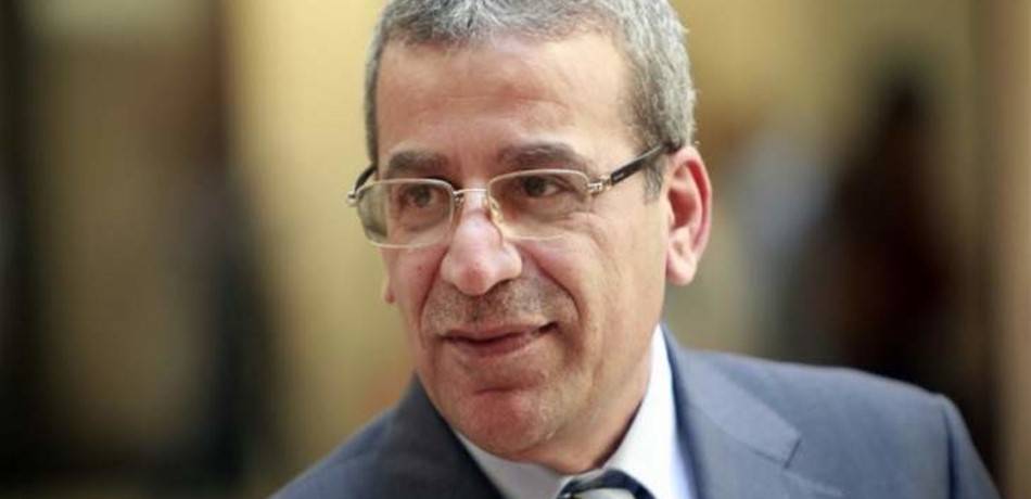 اتصال جورج غالي بالنائب علي بزي