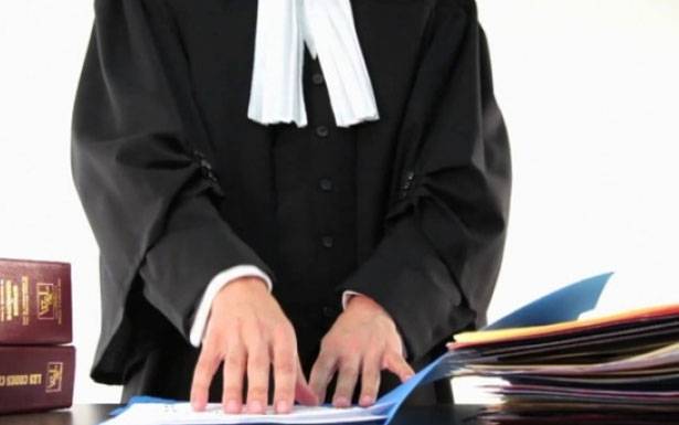 اثنان لا ثلاثة مسؤولان عن تشكيل الحكومة