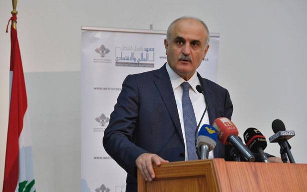 يطلق خطة معهد باسل فليحان ويفتتح معرض الصناعات الإيرانيّة
خليل : مخاطر كثيرة إذا لم تحصل إصلاحات ماليّة جديّة