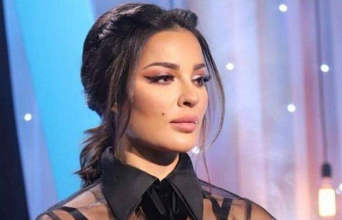 نادين نسيب نجيم تبكي بحُرقة.. هذا ما قاله لها والدها قبل وفاته (فيديو)