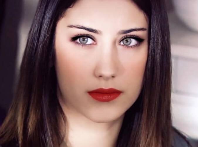 هذا هو موعد حفل زفاف هازال كايا وعلي أطاي في اسطنبول