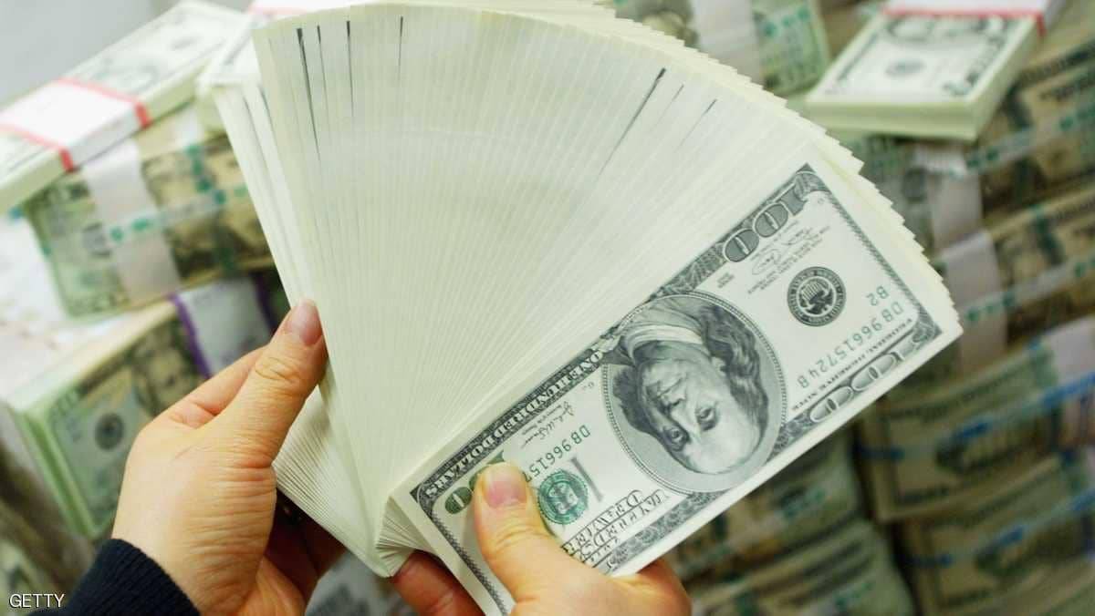 الدولار صوب أول زيادة في 5 أسابيع