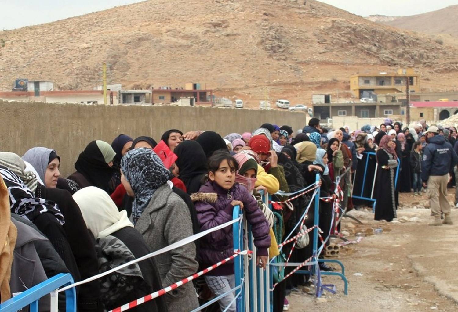 خوري: لبنان يطلب تشجيع العودة الكريمة للنازحين