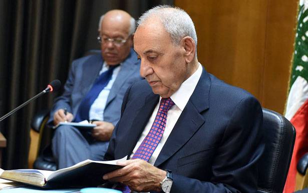 بري يقاطع القمة لتخلّي العرب عن قضيّة الصدر...