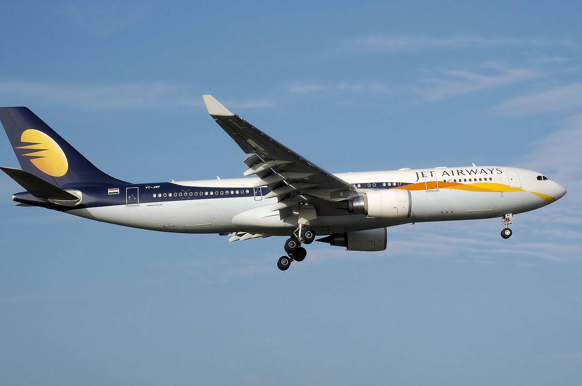 بنوك هندية تنتظر قرارا تنظيميا بشأن عرض الاتحاد للطيران لإنقاذ Jet Airways