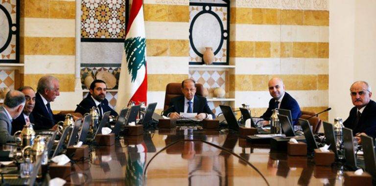 لبنان قشة تجتاحها أزمات!