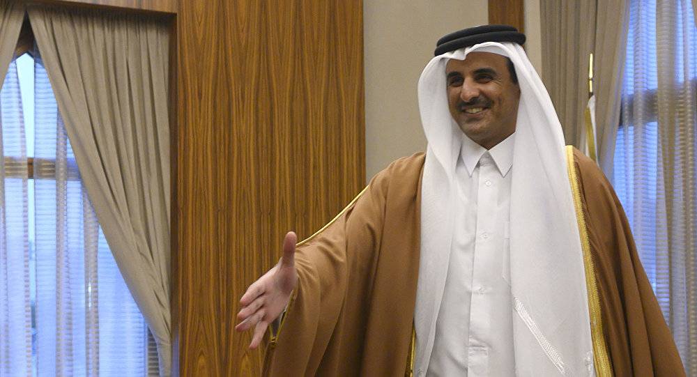 لماذا خالف أمير قطر معظم زعماء العرب وقرر حضور قمة بيروت