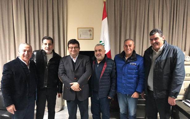 اللجنة الادارية للانوار جديدة المتن

دعت جمهور النادي لمواكبته