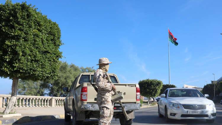 مدينتان ليبيتان تتفقان على وقف إطلاق النار وتبادل الأسرى!