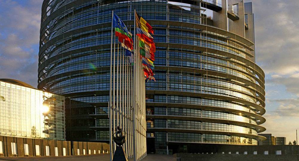 أوروبا تدعو الدول الأوروبية لاعتماد قوانين مشابهة لقانون ماغنيتسكي