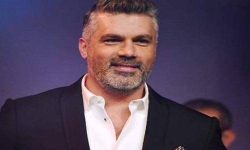 رسائل من النجوم تلقاها فارس كرم يوم عيده