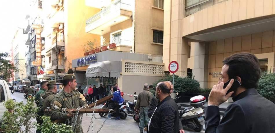 فوج حرس بيروت أزال مخالفات في شارع الحمراء