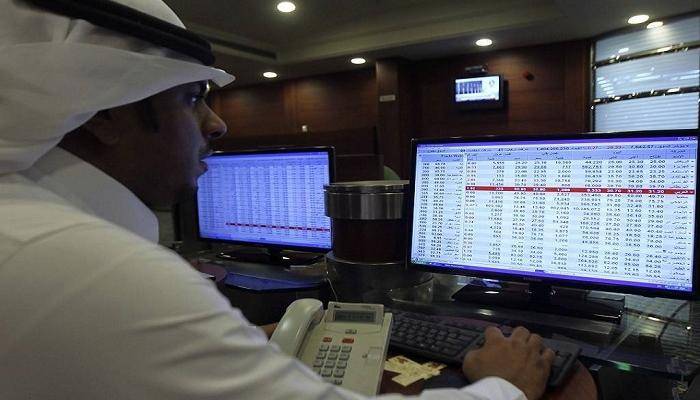 أسهم البنوك والإعلام تدعم بورصات الخليج في التعاملات المبكرة