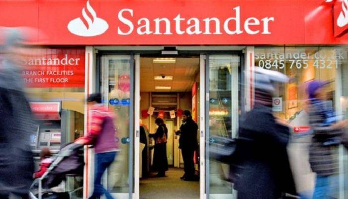 بنك سانتاندر يغلق 140 فرعا بعد تزايد العمليات المصرفية عبر الإنترنت