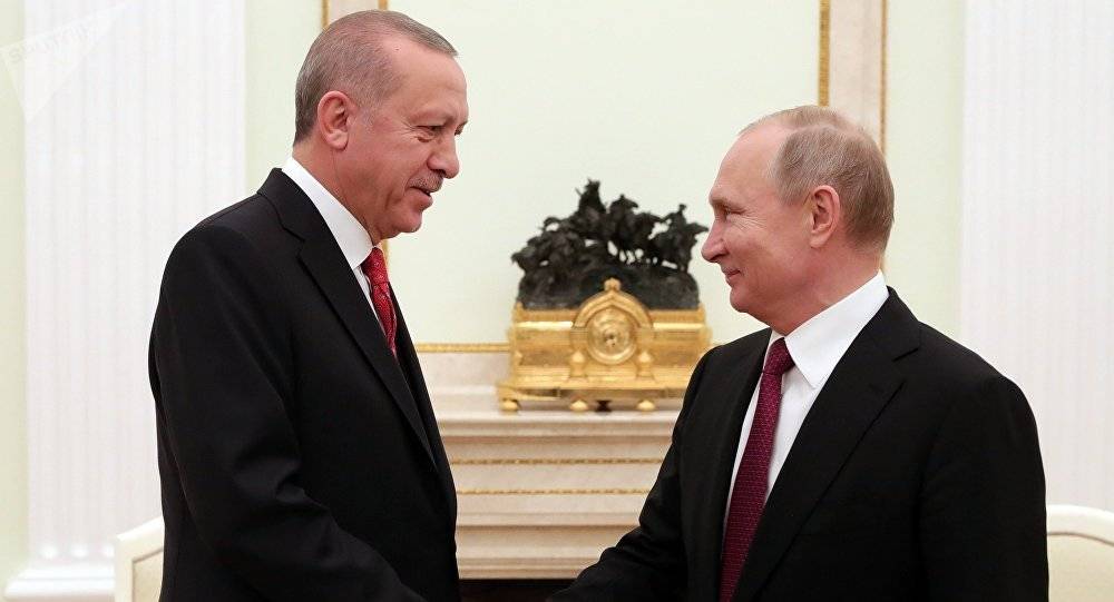 بوتين يشيد بمساهمة أردوغان في تطوير العلاقات الروسية التركية