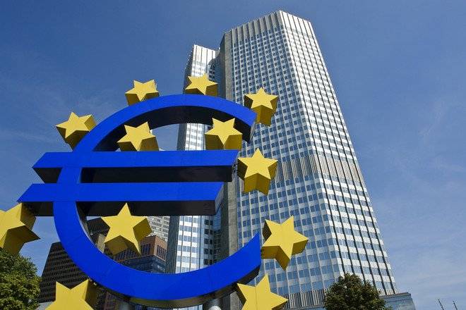 "المركزي الأوروبي" يتجه إلى الإبقاء على سعر الفائدة