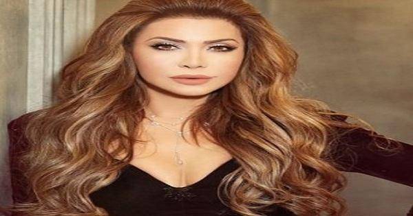 نوال الزغبي تفاجئ جمهورها