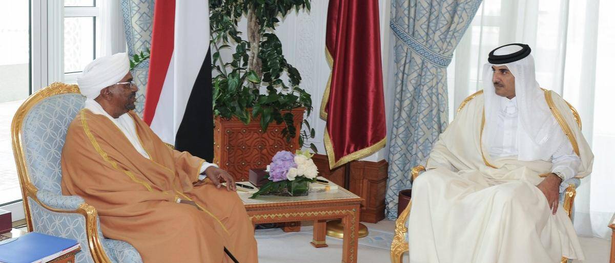 أمير قطر والرئيس السوداني يجريان مباحثات في الدوحة
