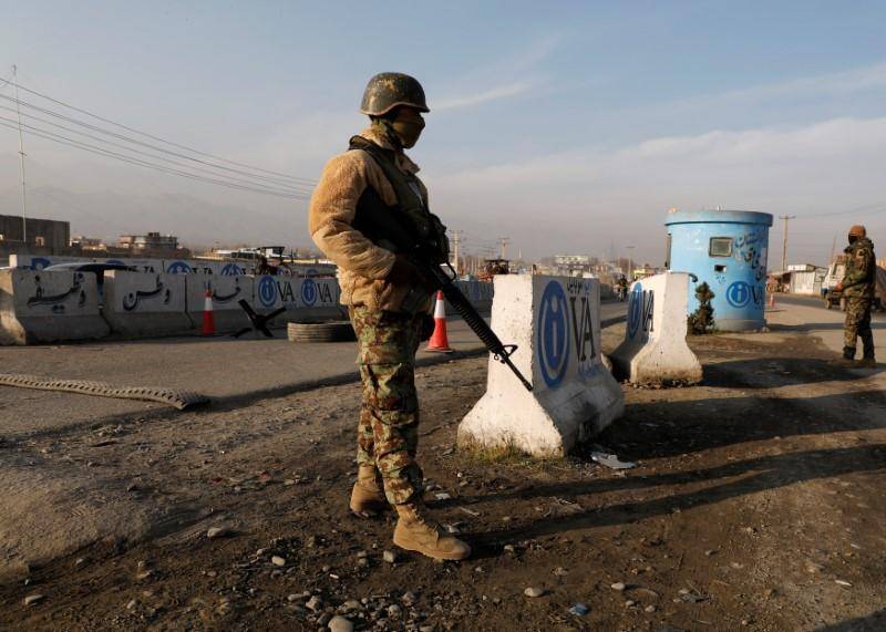 Extended U.S.-Taliban peace talks raise Afghan hopes