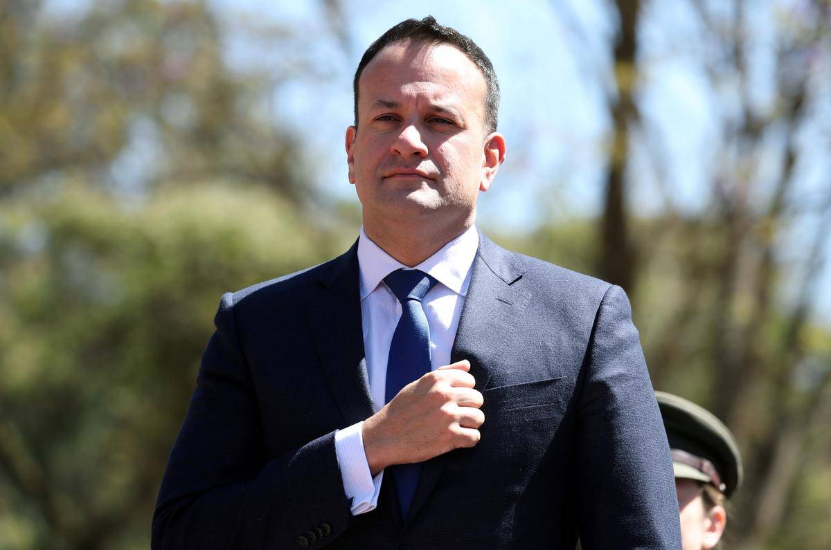 Unresolved border could threaten other trade deals, Irish PM warns Britain