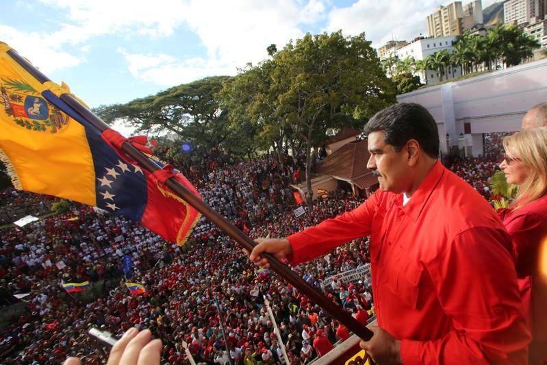 Kremlin acusa EUA de tentarem usurpar poder na Venezuela; China se opõe a interferência externa