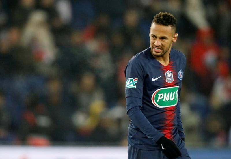 Neymar vira dúvida para jogo do PSG na Liga dos Campeões por lesão no pé