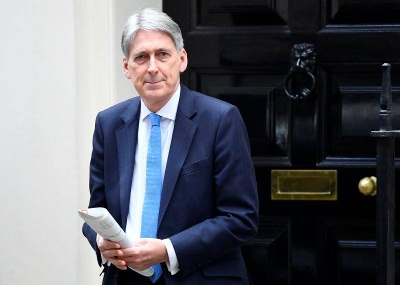No-deal Brexit would betray UK referendum - Hammond