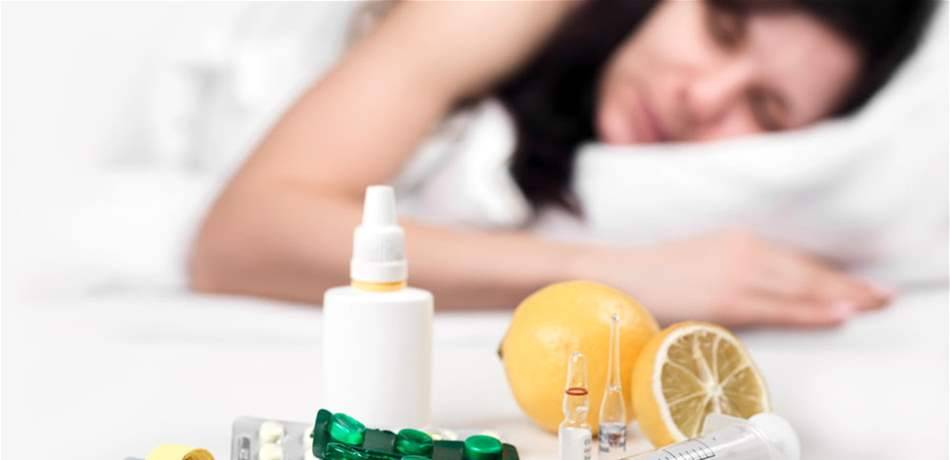 لخطورتها في تضييق الأوعية الدموية.. تحذير من أدوية الزكام