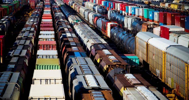 Canadian railways ration space as commodity congestion problems worsen