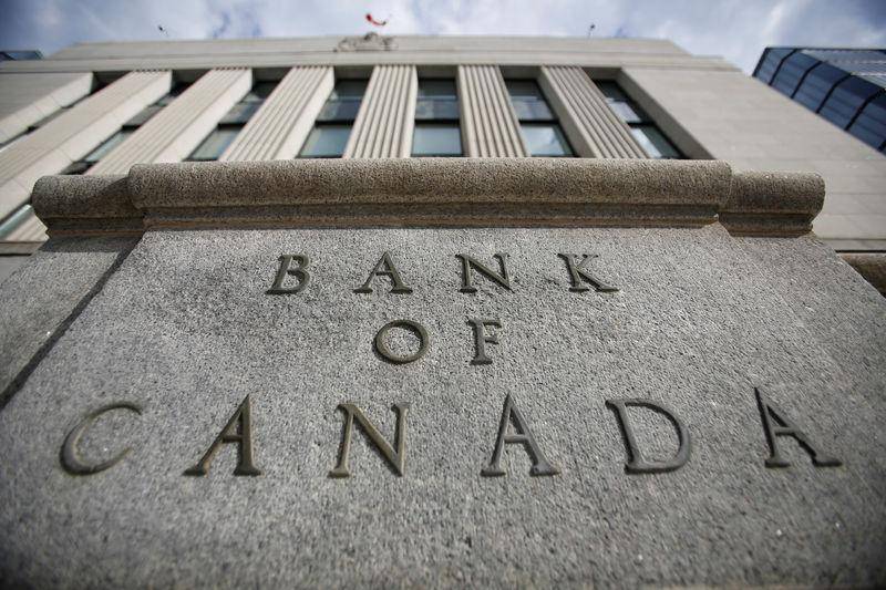 Canadian factory sales slump, adding to evidence of slower growth