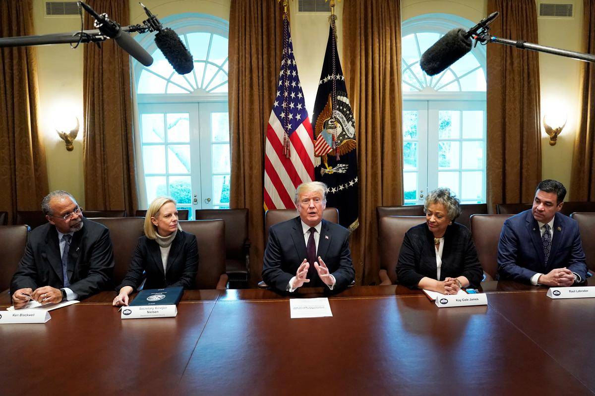 Senate stirs with votes on bills to end U.S. shutdown
