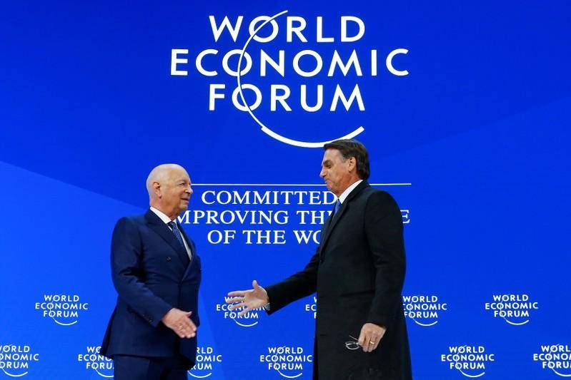 Bolsonaro diz que Brasil precisa reverter déficit e fazer reformas para recuperar confiança
