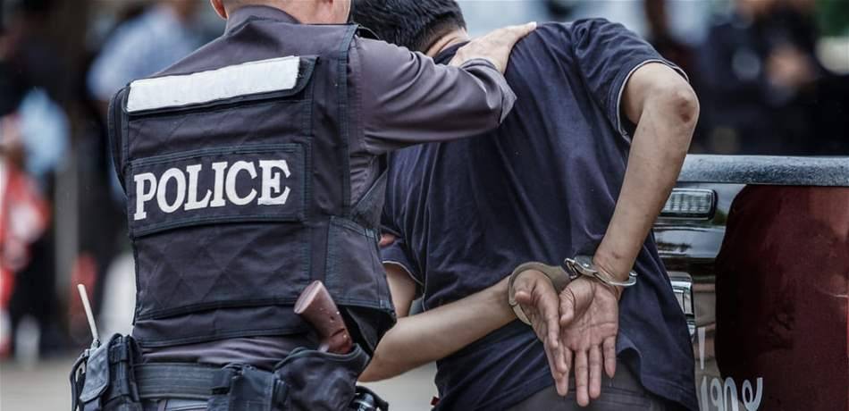 بالتفاصيل: دخلوا إلى منزله وسرقوه.. وبعد 3 ساعات وقعوا بقبضة الأمن!