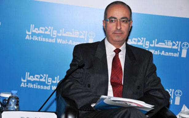 ... لإنشاء مرفأ جاف في رياق