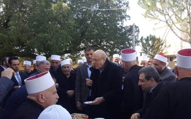 ميقاتي جال في حاصبيا برفقة أبو فاعور والخليل:

لتتشكل حكومة وحدة وطنيّة قريباً وتنجز المهمات