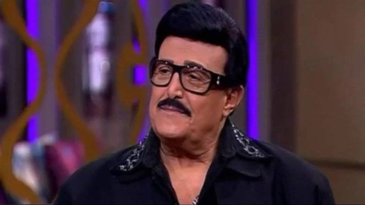 سمير غانم يثير الجدل بتقبيله نيللي في عيد ميلادها.. بالفيديو