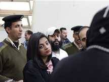 مكرسة نفسها زعيمة للديموقراطيين انسي بيلوسي تنتصر على ترامب