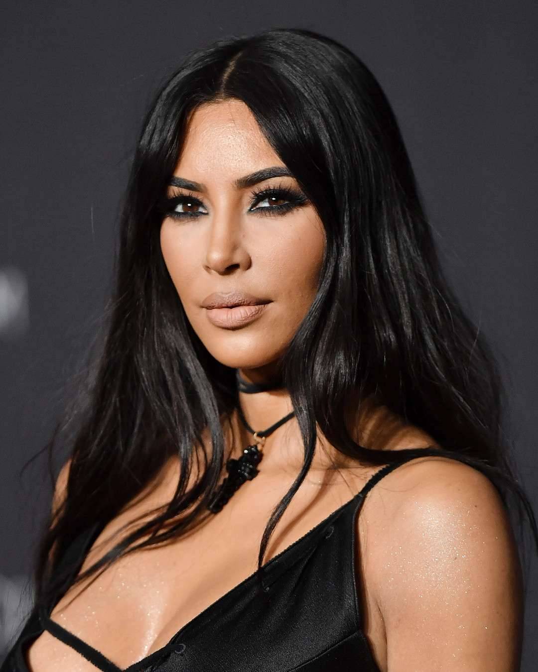 ممثلة مصرية بتصريح مثير للجدل: كنت كيم كارداشيان قبل العملية التجميلية