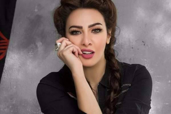 بعد سجنها ..ميرهان حسين تتسبب بمشكلة لمحمد رجب