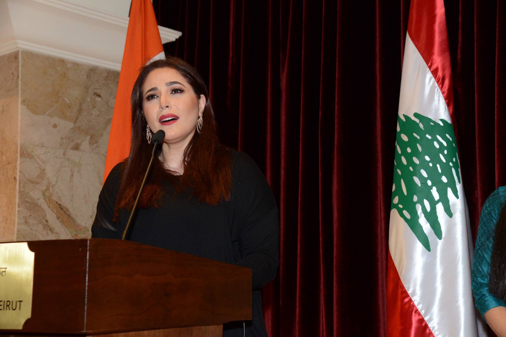 الحكومة الهنديّة تُكرّم الفنّانة عبير نعمة