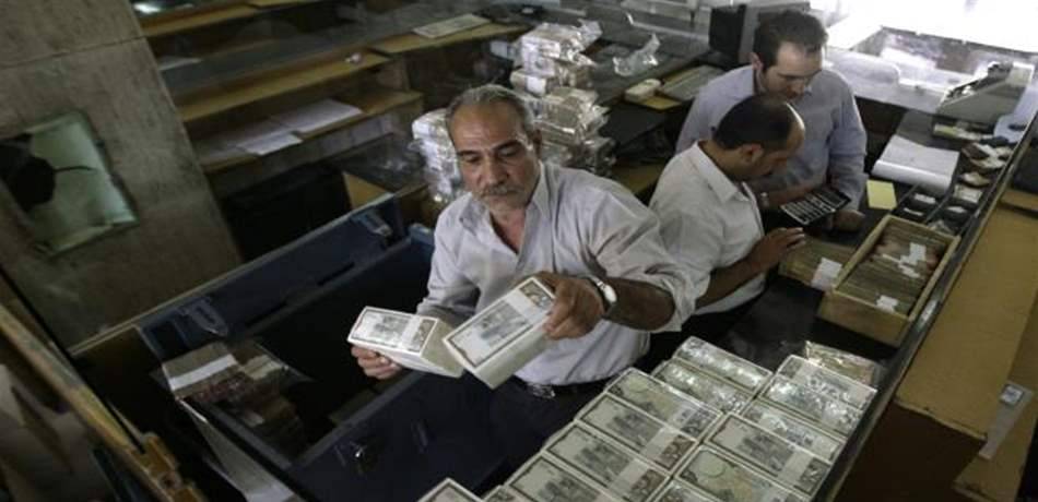 بعد الصراع بين إيران وروسيا.. الليرة السورية تتراجع!