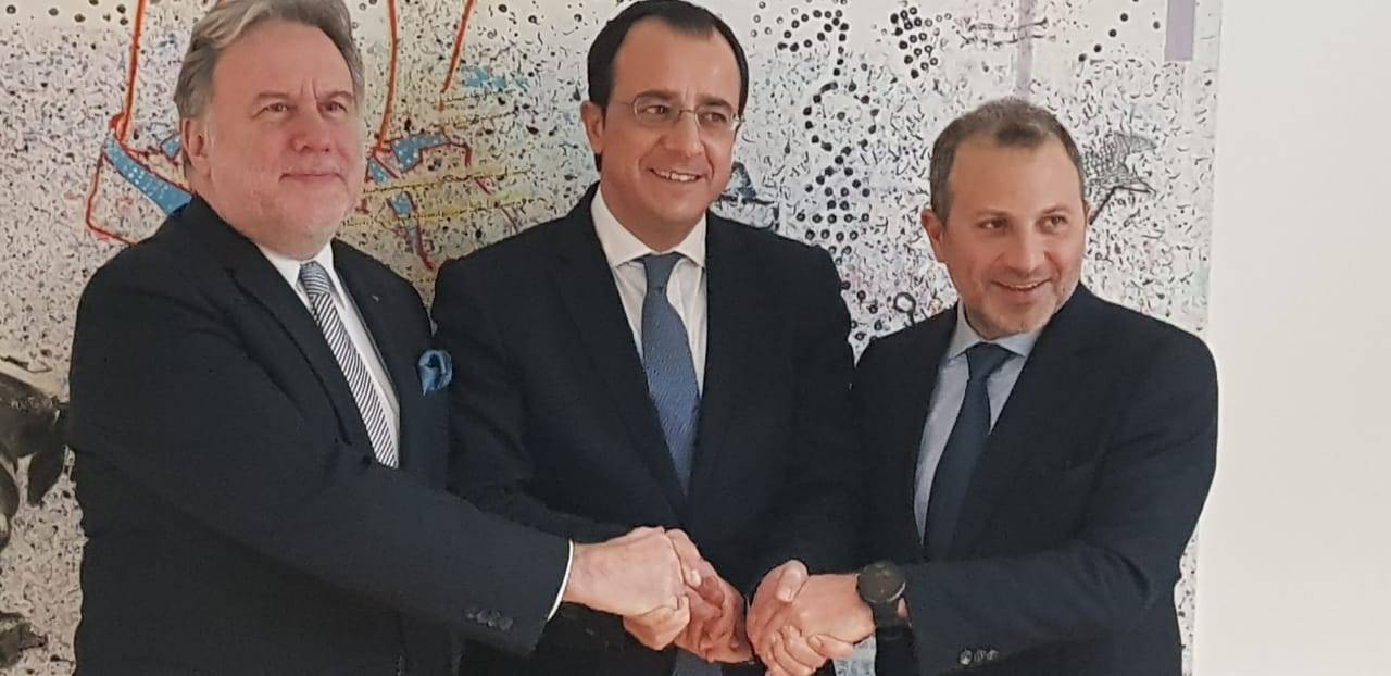 باسيل بحث مع نظيريه القبرصي واليوناني تطوير العلاقات