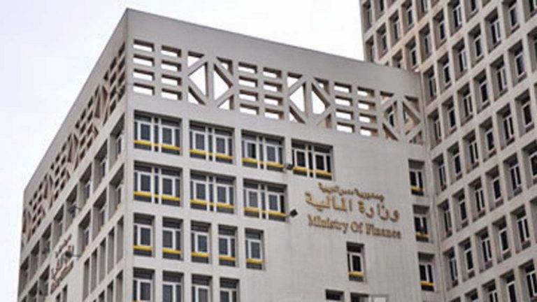 تراجع الدين الدولاري قصير الأجل لمصر إلى 14 مليار دولار في 2018‎