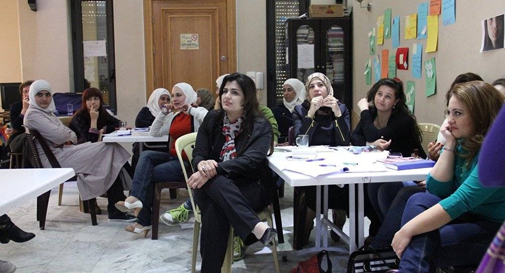 المرأة السورية أصبحت أكثر استقلالية في العصمة والسفر... والمهر يتماشى مع أسعار الصرف
