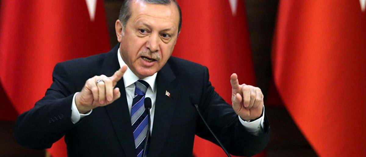 أردوغان: عقد قمة ثلاثية حول سوريا في روسيا الشهر الجاري