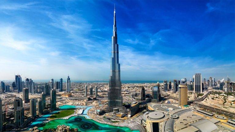 الإمارات.. بداية “جيدة” لنمو القطاع الخاص غير النفطي في 2019
