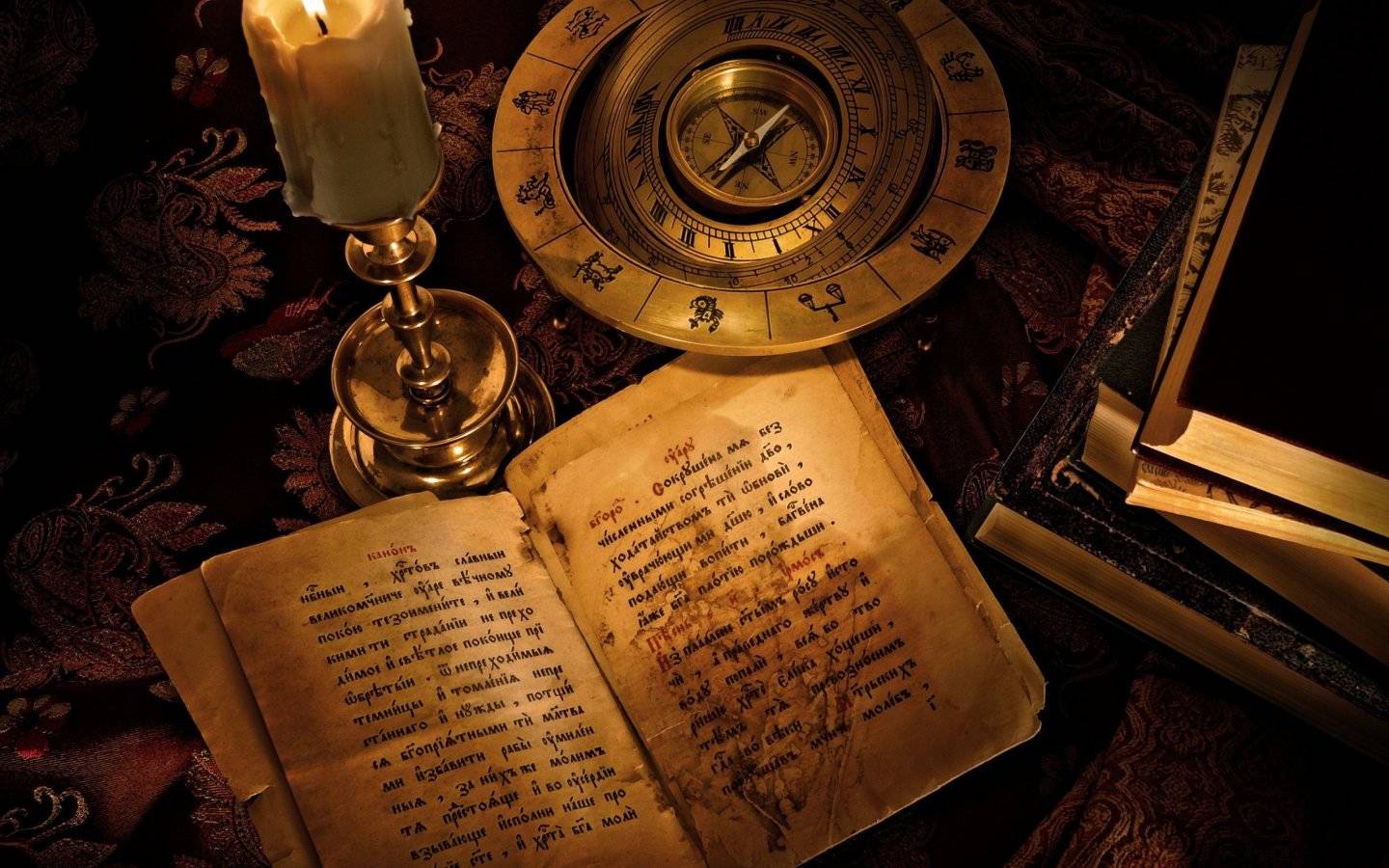 منهم لا يحتوي على كلمات... تعرّف على أخطر 7 كتب في العالم
