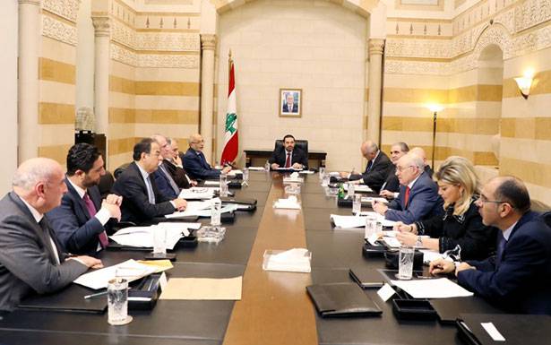 الإنتهاء من القراءة الأخيرة للبيان الوزاري .. وتحفظ القوات